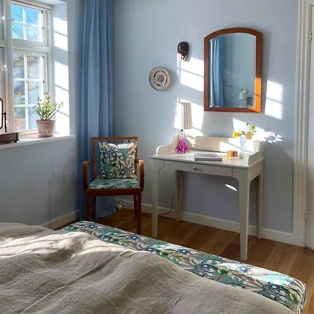 Retreat-style Flat Near Falsled Daire