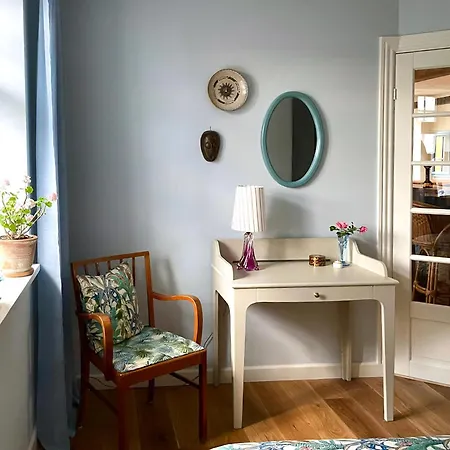 Retreat-style Flat Near Falsled Daire
